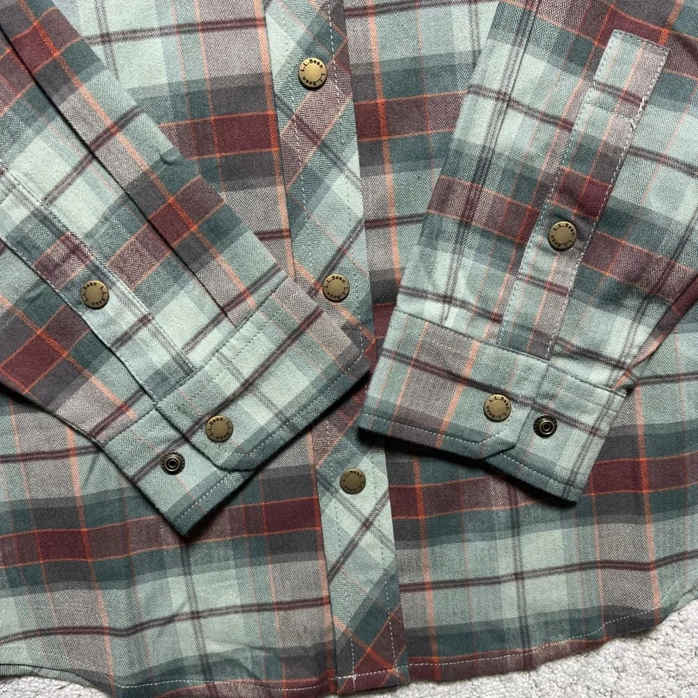 LL Bean Mountainside Brushed Performance Shirt Mens M Plaid Red Green Snap Front - Picture 9 of 16